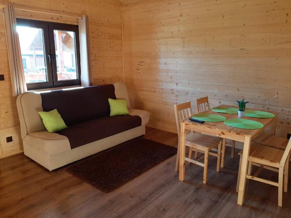 Domki Letniskowe Rekinek Ujście-Darłowskie Exteriör bild